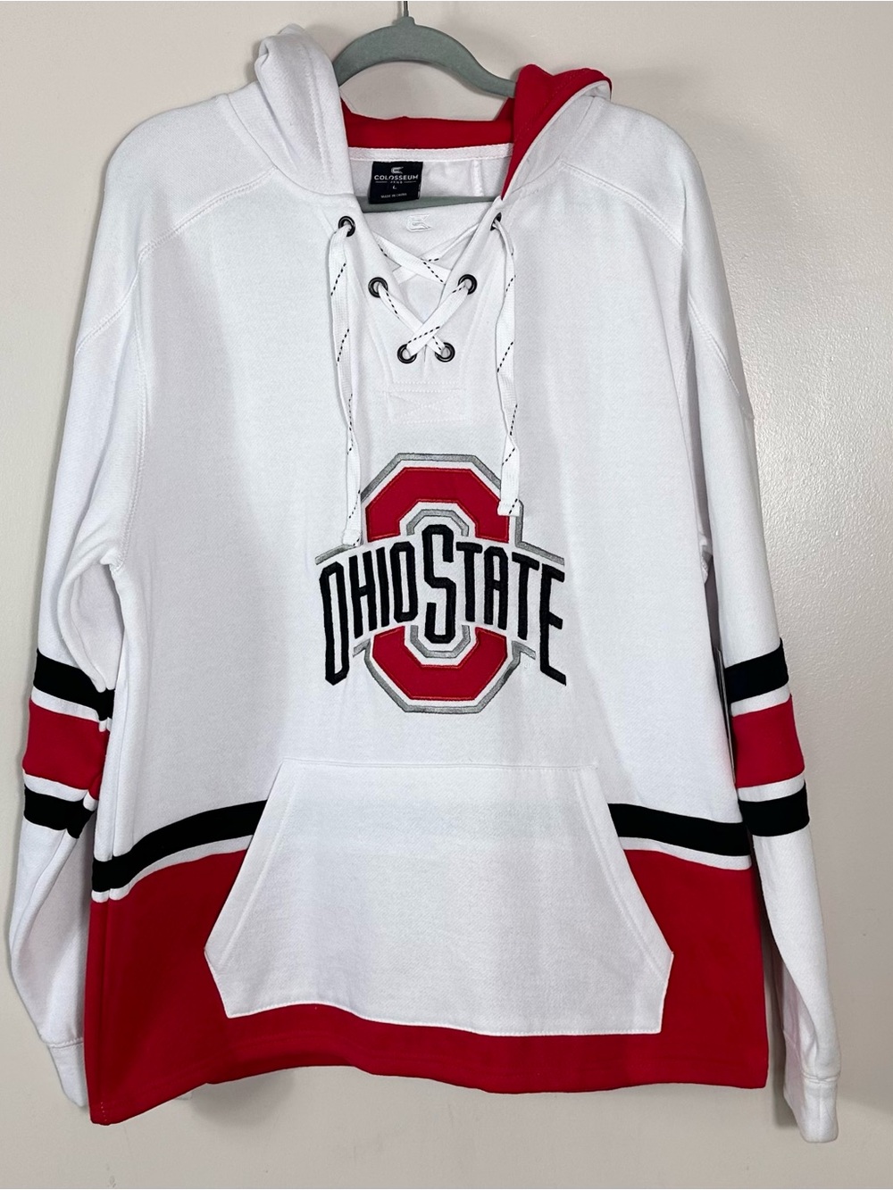 Colosseum White, Red & Black Lace-Up Collegiate Hoodie
